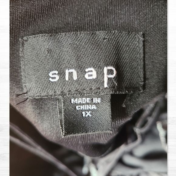 Black & Grey Metalic Polka-dot Plus Size Dress - Picture 6 of 13